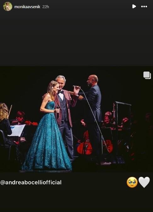 Monika Avsenik in Andrea Bocelli na nastopu v Krakovu.