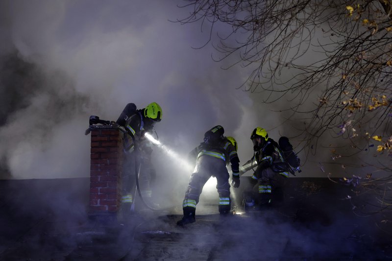 požar Slovenija Ljubljana gasilec gasilci Celovška cesta Vižmarje