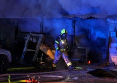 V hiši sta bili 2 osebi, ko je izbruhnil silovit požar: grozljiv dogodek v Ljubljani gasilcev ni pustil ravnodušnih (FOTO)