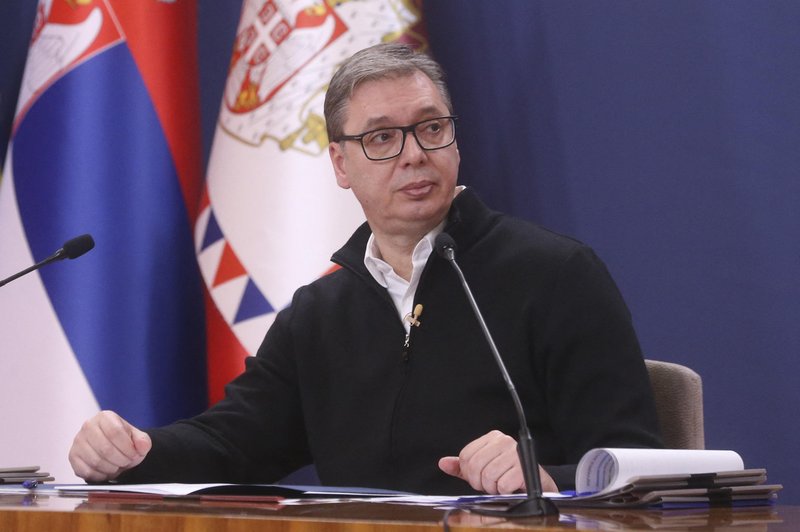 Vučić komentiral nakup velikih količin orožja: "Srbija nima namena nikogar napasti, a njena vojska mora biti močnejša od sosed" (foto: Profimedia)