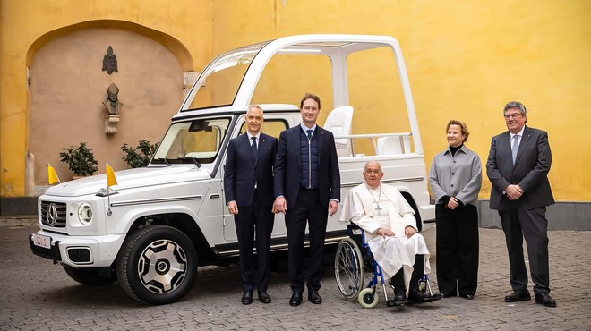 Eno najbolj znanih vozil na svetu bo odslej poganjala izključno elektrika (foto: Mercedes)