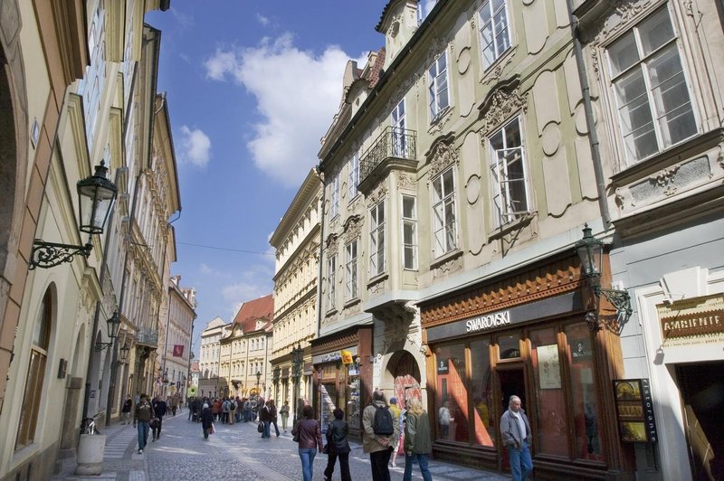 Kriza se občuti povsod: še eno podjetje, katerega izdelke poznamo vsi, v masovna odpuščanja (foto: Profimedia)