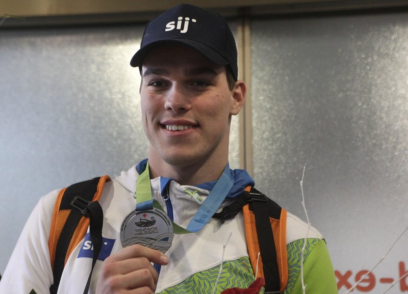 Peter John Stevens medalja plavanje