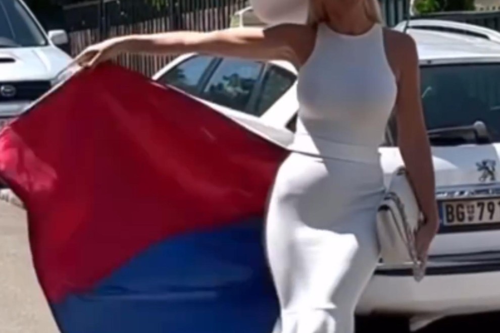 Jelena Karleuša predsednica Srbija