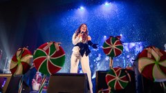 Rebeka Dremelj Christmas Show božični šov