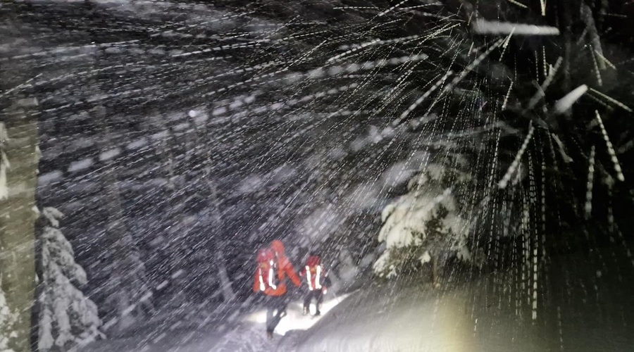 Gorski reševalci našli madžarskega pohodnika, žal je bilo zanj prepozno (foto: Facebook/Gorska Reševalna Zveza Slovenije)