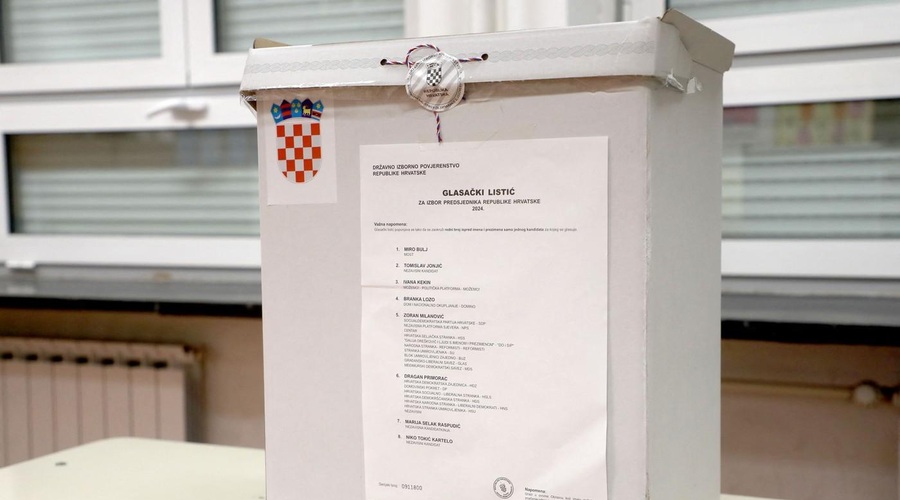 Na predsedniških volitvah na Hrvaškem se obeta drugi krog (foto: Profimedia)