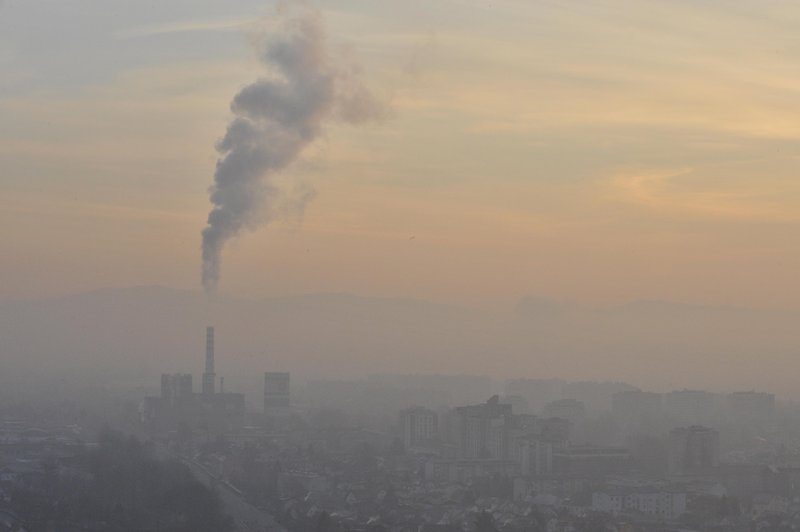 Smrtonosni primeri zastrupitve s plinom v Italiji terjali življenja (foto: BOBO/ZIGA ZIVULOVIC JR.)