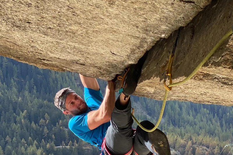 Zgodovinski uspeh slovenskega športnega plezanja: Jernej Kruder prosto preplezal El Corazon (foto: Facebook)