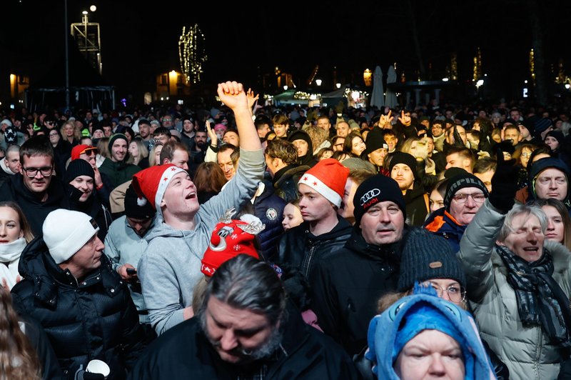 Prazničnega rajanja je konec — to je novoletna zaobljuba večine Slovencev! (foto: F.A. Bobo)