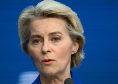 Ursula von der Leyen zaradi bolezni odpovedala vsa svoja potovanja: zbolela je za ...