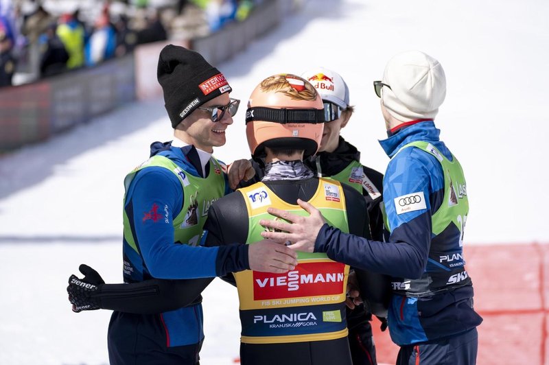 Delila sem si povratni let z avstrijsko skakalno reprezentanco in jih povprašala, kaj je njihova skrivnost (foto: Profimedia)