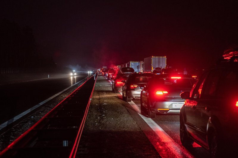 Zahvala gre vsem voznikom na gorenjski avtocesti: "Rešili ste dve življenji" (foto: Profimedia)