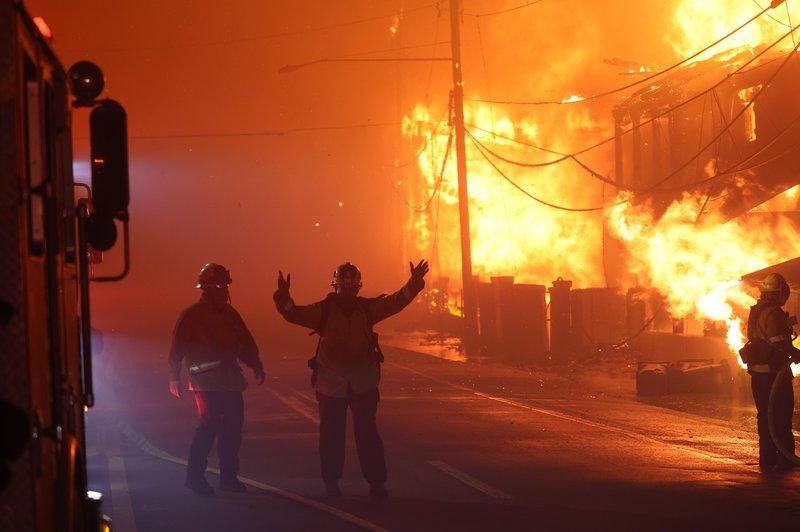 Požari v Los Angelesu: narobe je šlo vse, kar je lahko šlo (foto: Profimedia)