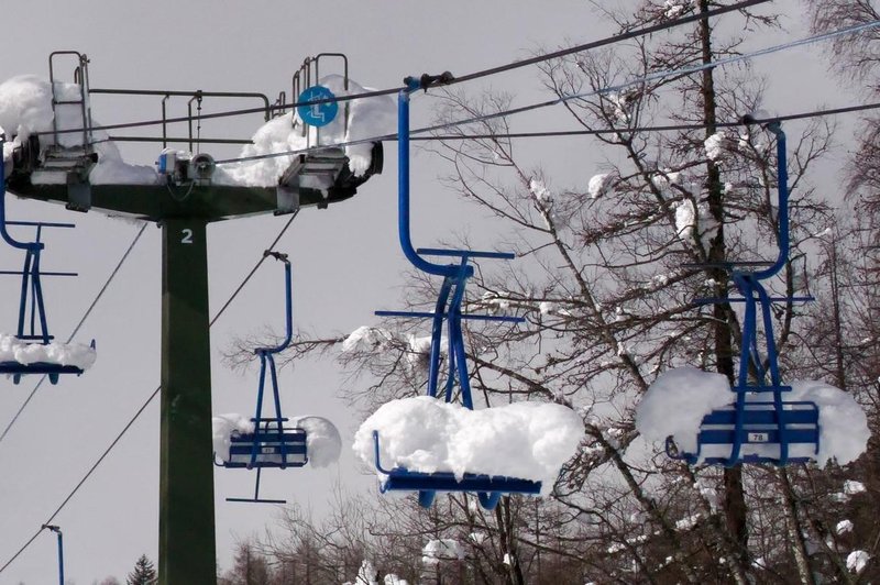 Kljub opozorilom odšli na smučanje: za tri osebe se je končalo tragično (foto: Profimedia)