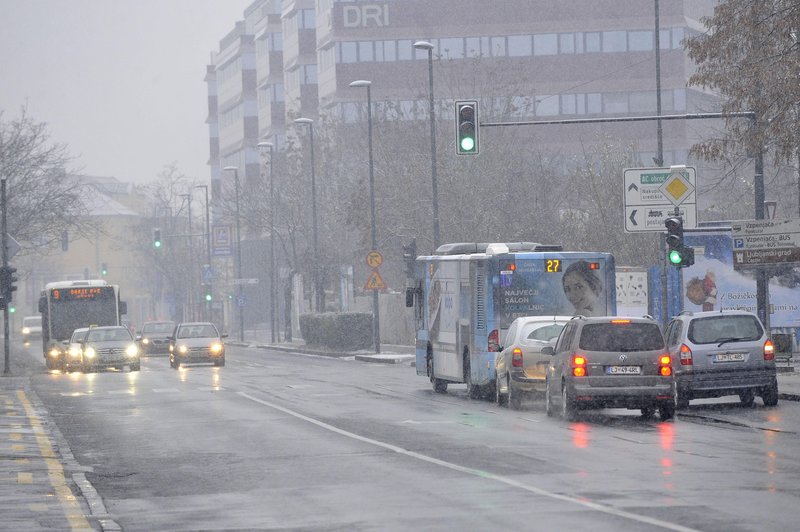 Na obzorju padavine: Arso svari pred veliko nevarnostjo (foto: Žiga Živulović jr. /BOBO)