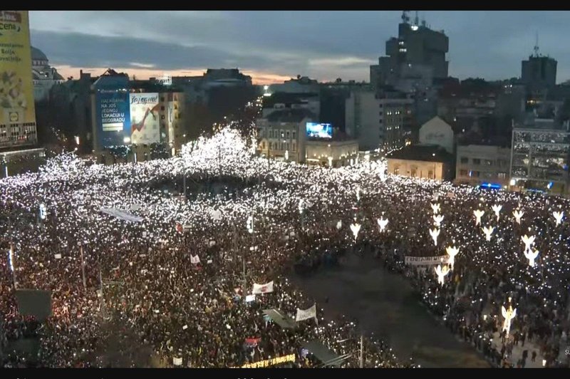 Prekinitev pouka v številnih šolah kot podpora študentskim protestom (foto: Profimedia)