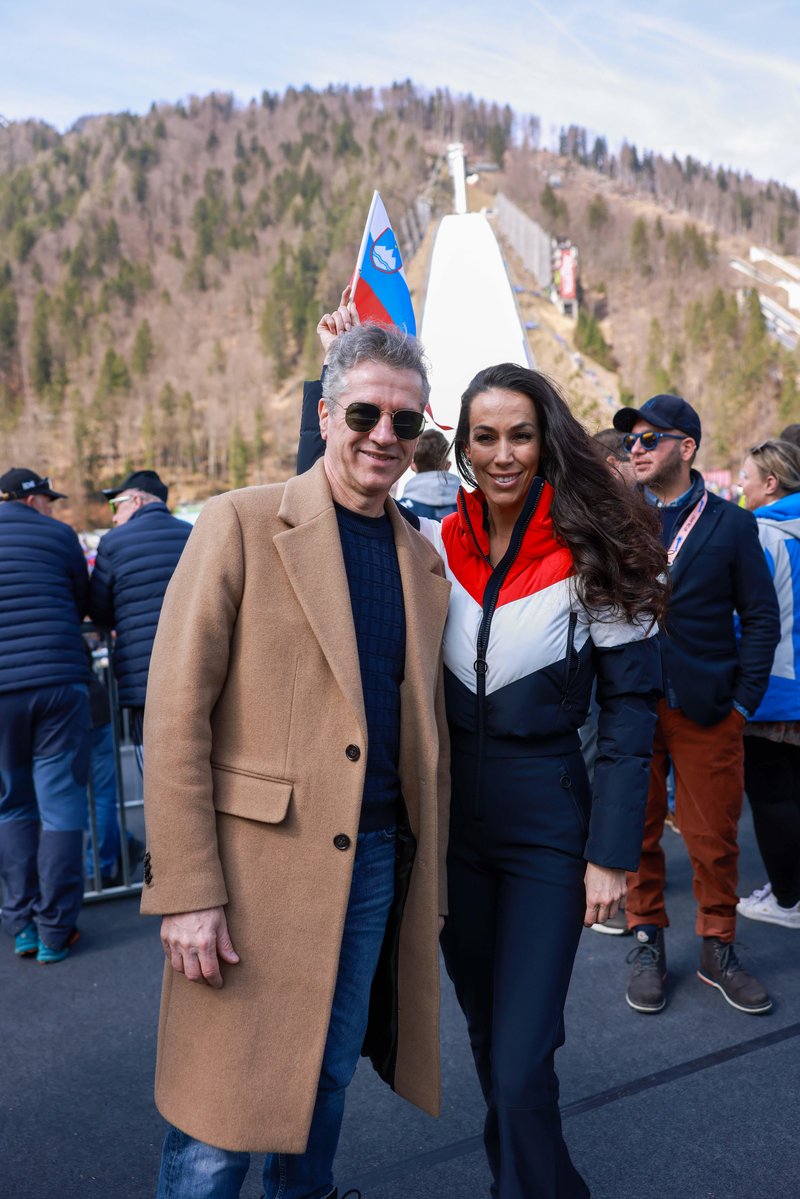 Tina Gaber smučarski kombinezon Planica