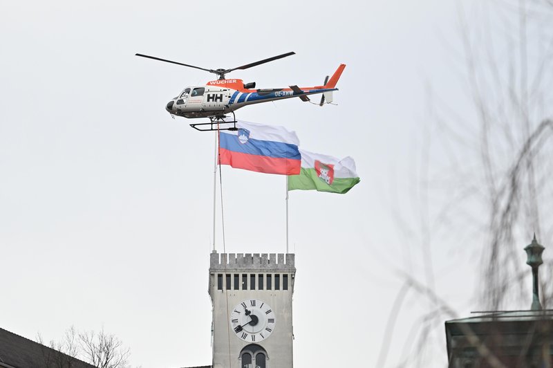 Sečnja na Grajskem griču je potekala v skladu s priporočili stroke: predvidena je naravna prirast dreves (foto: BOBO/Žiga Živulović jr.)