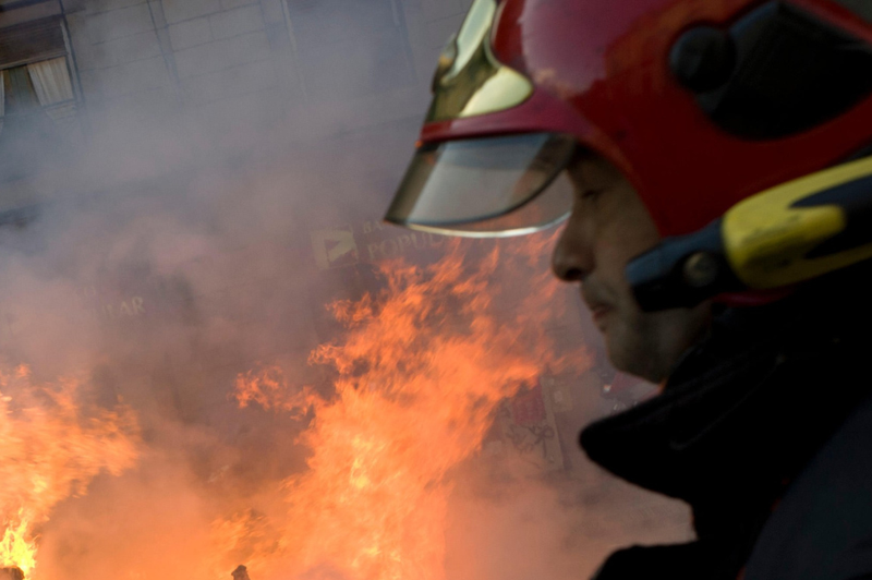 V Tolminu izbruhnil požar: po prvih ugotovitvah je zagorelo zaradi nepravilno odložene žerjavice (foto: Profimedia)