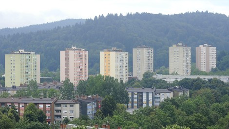 V Štepanjskem naselju občina načrtuje nov projekt, prebivalci pa: "To bo motilo stanovalce, poleg tega parkirišč ni dovolj ..."