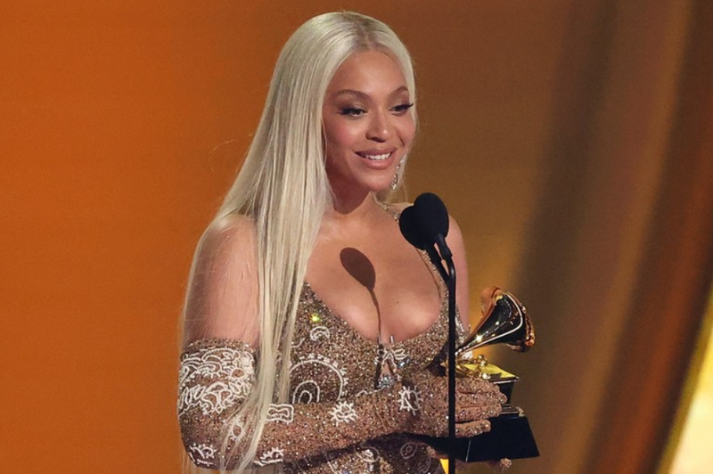 Grammyji: Beyonce prvič v karieri osvojila nagrado za najboljši album leta (foto: Profimedia)