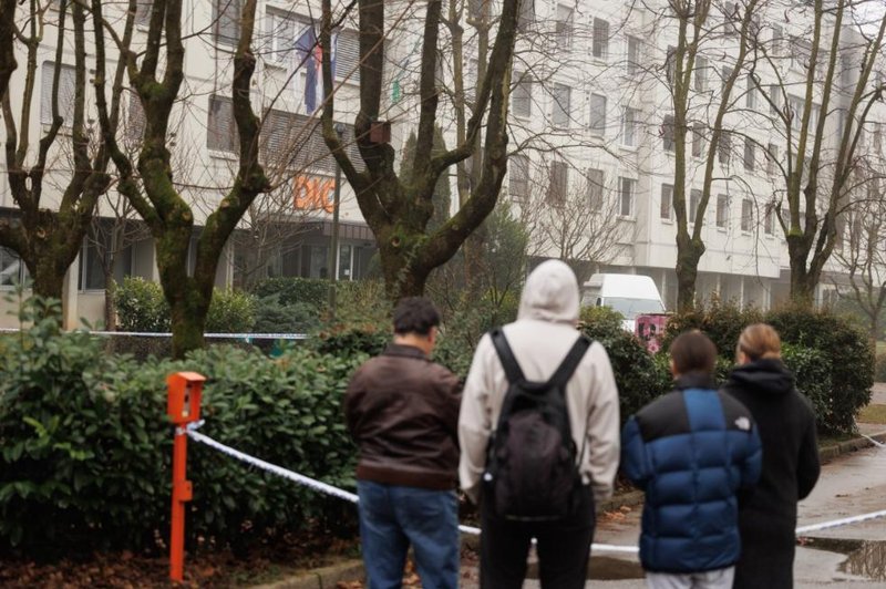 Dijaki v DIC prestali nočno moro, zdaj se nanje zgrinjajo številne kritike: "Za požar ni bila odgovorna pijana in zadrogirana mladina!" (foto: Nebojša Tejić/STA)