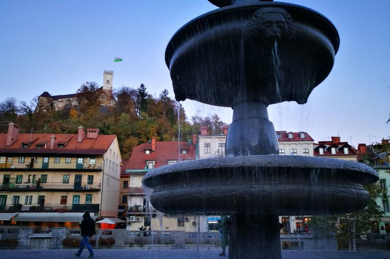 Kdo bi si mislil: v centru Ljubljane danes znana restavracija, včasih pa priljubljeno kopališče, kjer so se dogajale tudi nečednosti (foto: Srdjan Zivulovic/BOBO)