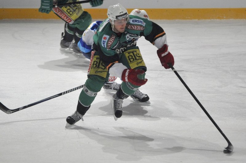 Huda poškodba slovenskega športnika: z rešilcem so ga odpeljali v bolnišnico (foto: Žiga Živulovič jr./Bobo)