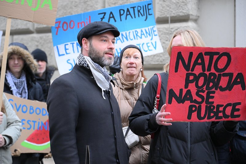 protest kolesarji Glas ljudstva Miha Kordiš