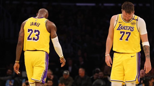 Lakers slavili brez Dončića – LeBron eksplodiral s 40 točkami