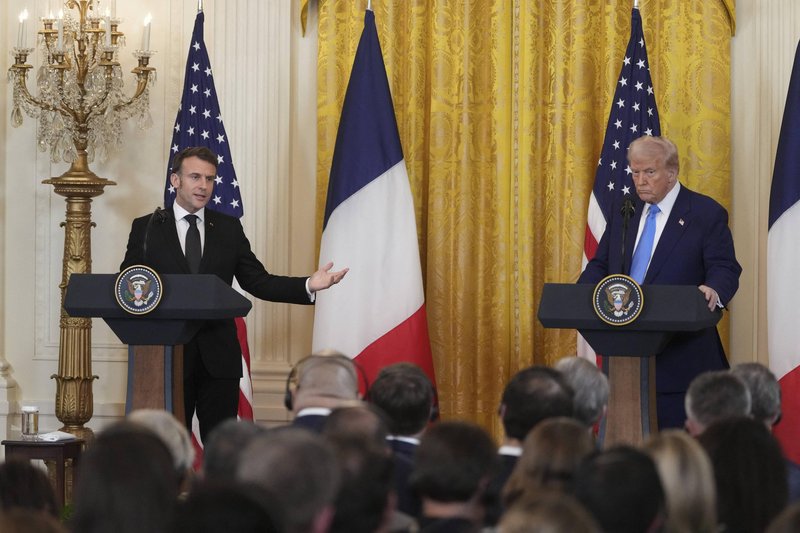 Donald Trump, Emmanuel Macron