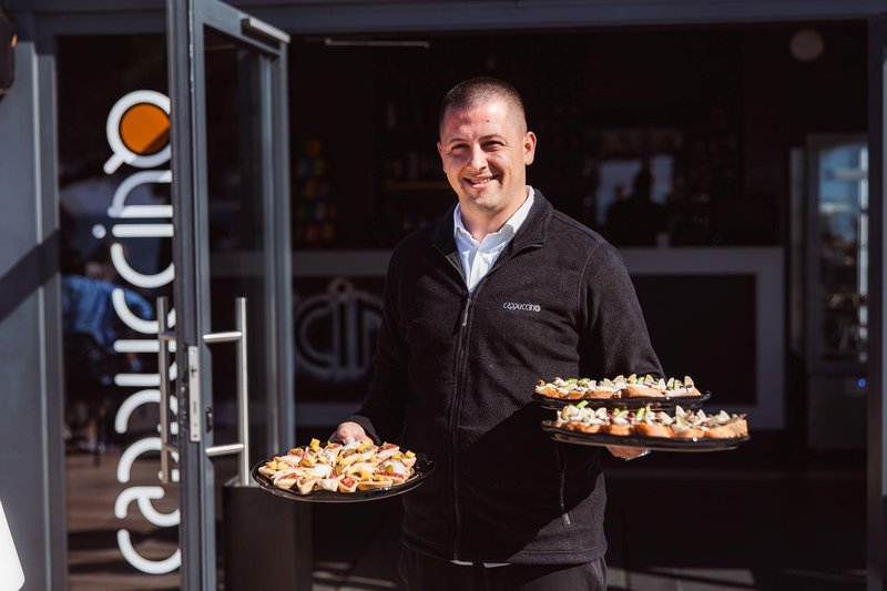 Cappuccino Svetilnik prenovljen lokal Izola