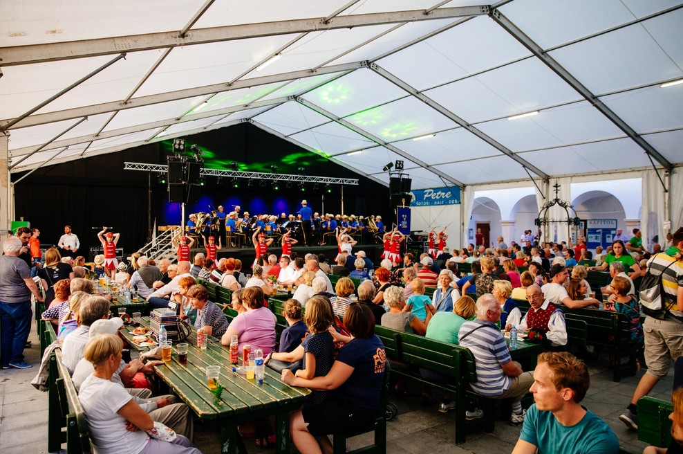 Festival, ki ga poznajo in obiskujejo generacije, letos prinaša dvojno praznovanje (FOTO) (foto: Mediaspeed/Ernad Ihtijarević)